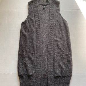 H & M Long Sleeveless Cardigan